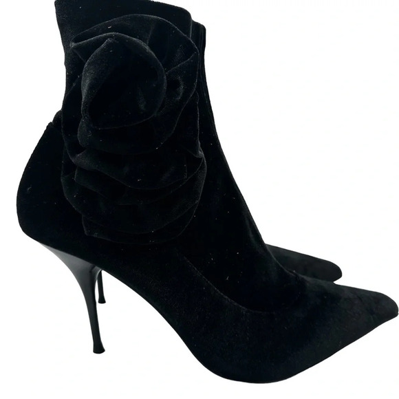 Jeffrey Campbell FLORETTE Black Velve Stiletto Boo. Sz: 8.5 - Picture 5 of 9